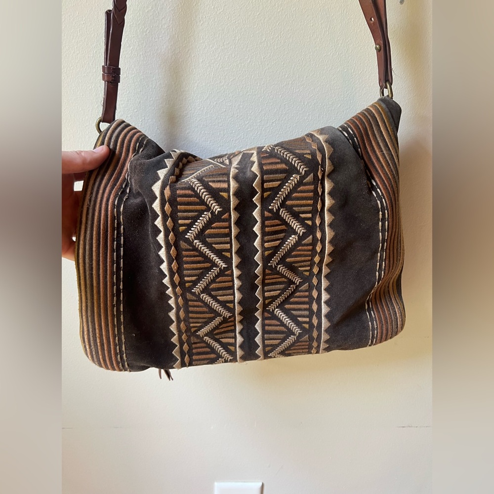 Vintage UGG Australia Brown Suede Embroidered Women's Slouchy Shoulder Bag